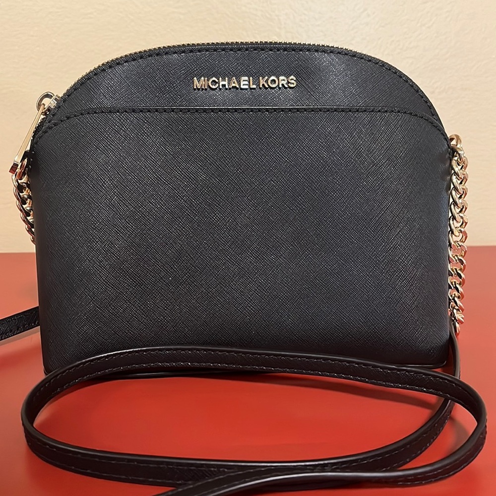 *FINAL SALE* Michael Kors Jet Set Emmy Crossbody Bag Black